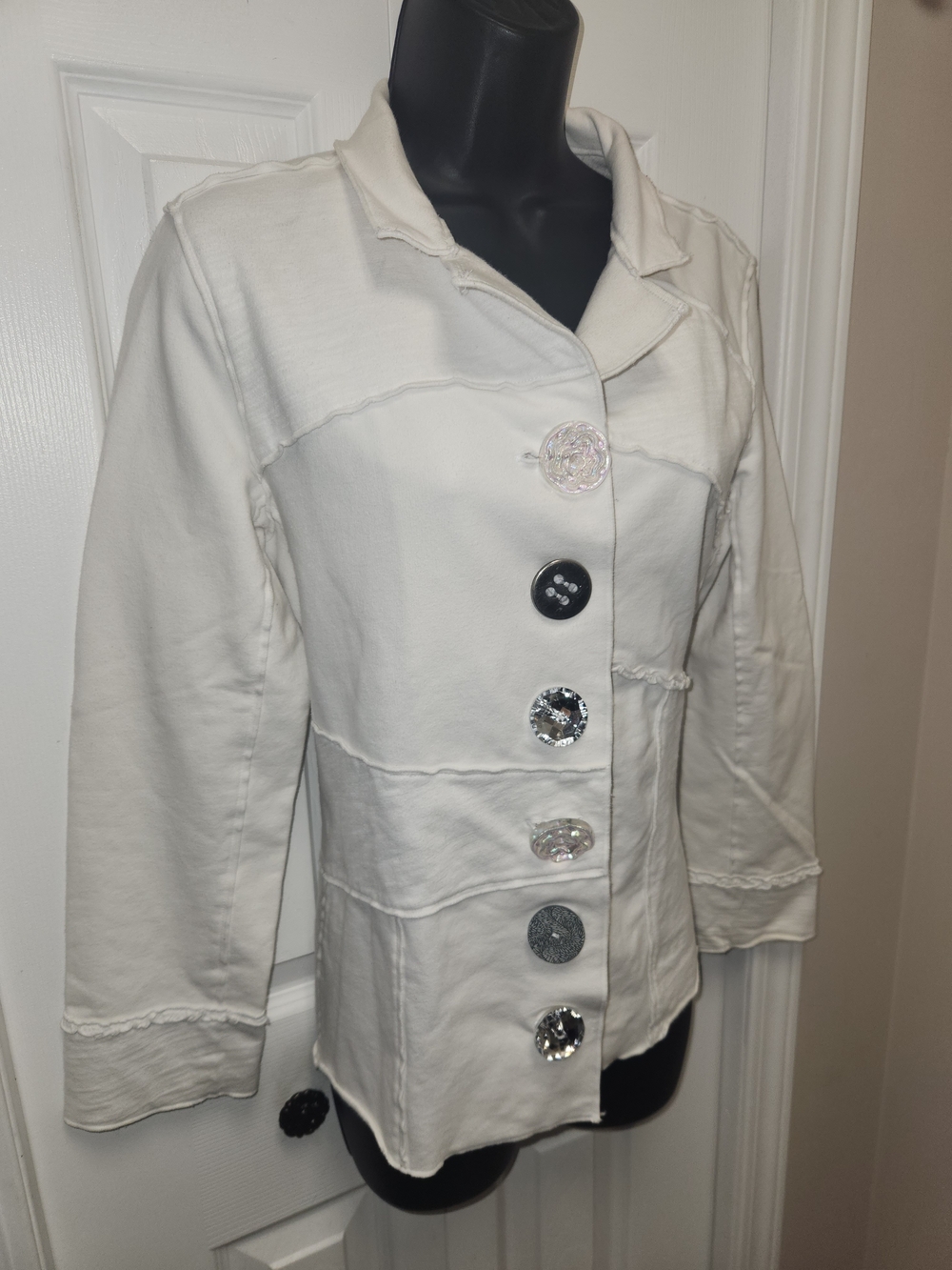 🍉Neon Buddha White Button-Front Patchwork Jacket - Picture 7 of 8